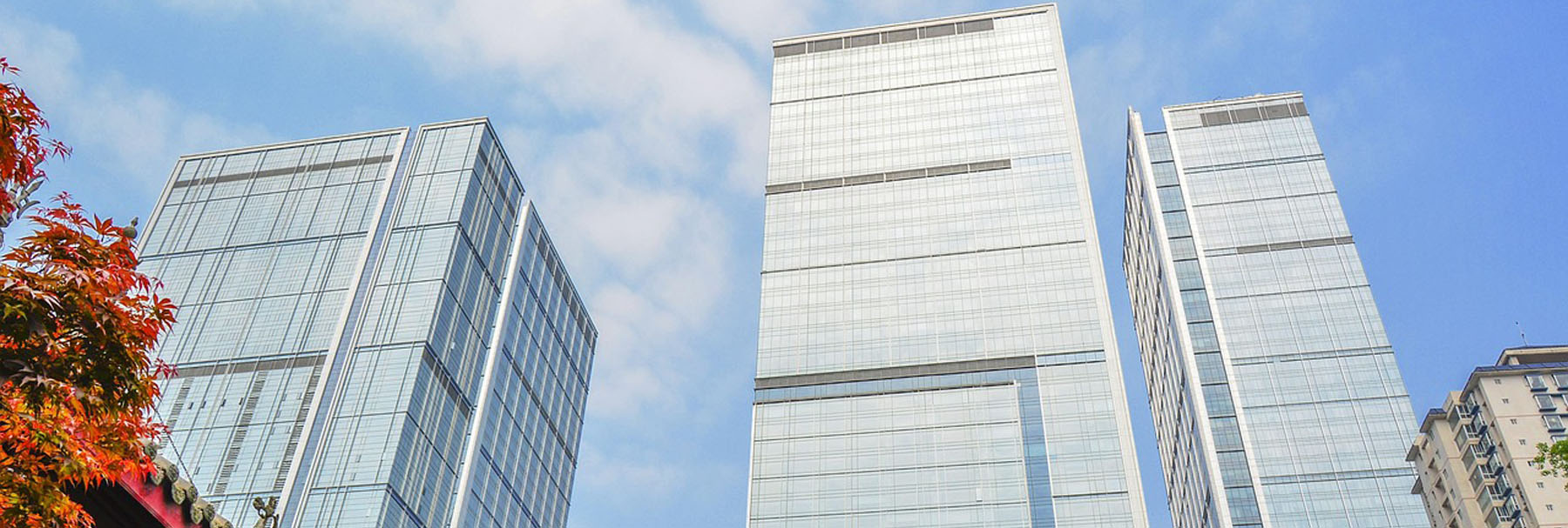 careers-sg-01-3200x1080_c_1366x461